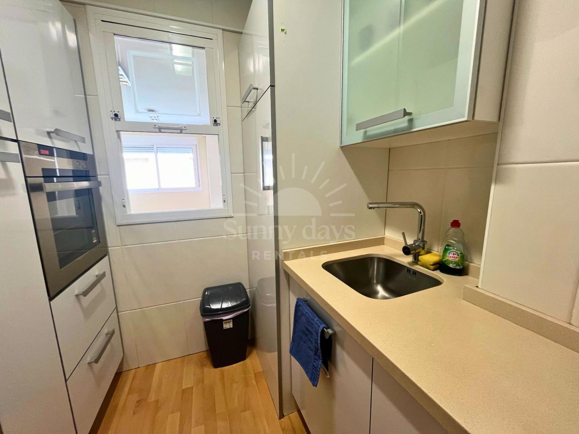 Acogedor A 30 Metros De La Playa - Wifi - Smarttv Almería